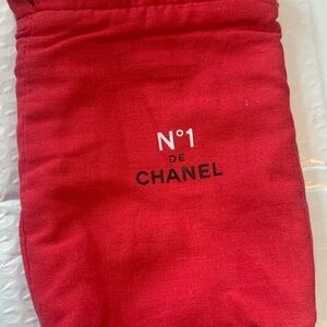 CHANEL no 1 Red Fagrance-travel/storage-Bag